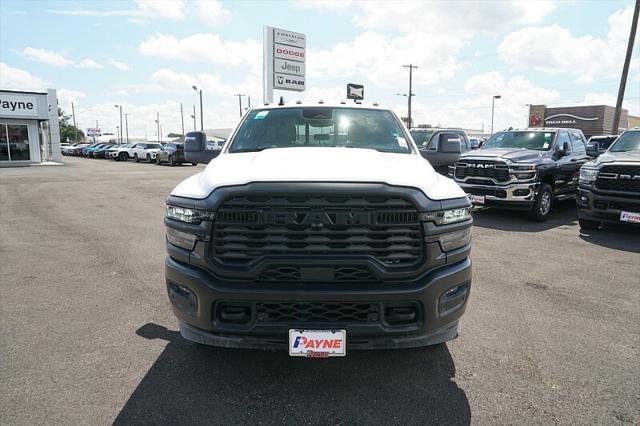 2025 Ram 2500 Tradesman Crew Cab 4x4 8' Box