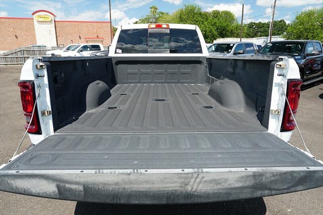 2025 Ram 2500 Tradesman Crew Cab 4x4 8' Box