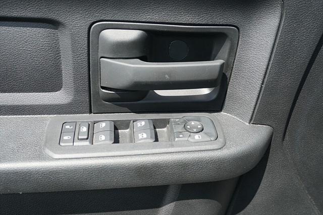 2025 Ram 2500 Tradesman Crew Cab 4x4 8' Box