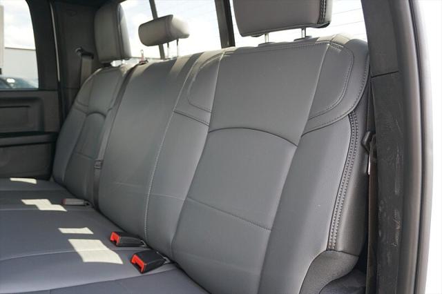 2025 Ram 2500 Tradesman Crew Cab 4x4 8' Box