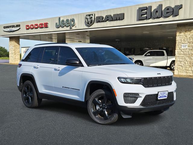 2025 Jeep Grand Cherokee GRAND CHEROKEE ALTITUDE 4X2