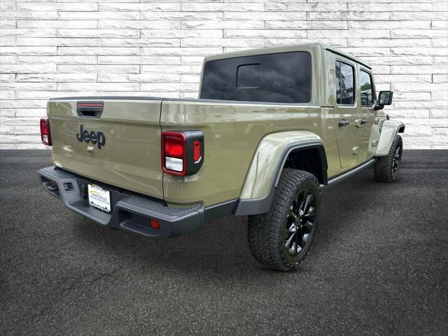 2025 Jeep Gladiator GLADIATOR NIGHTHAWK 4X4