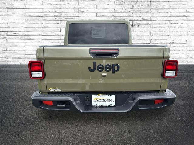 2025 Jeep Gladiator GLADIATOR NIGHTHAWK 4X4