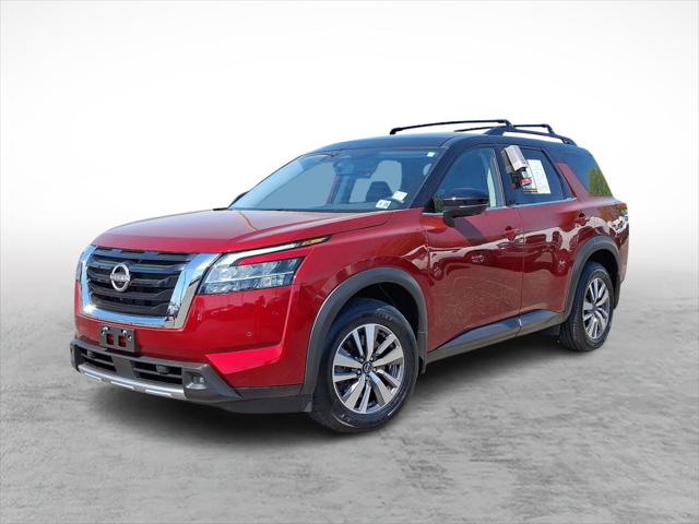 2023 Nissan Pathfinder SL 4WD