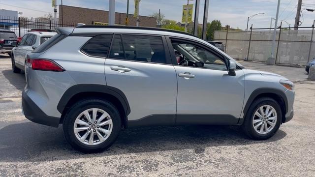 2024 Toyota Corolla Cross LE