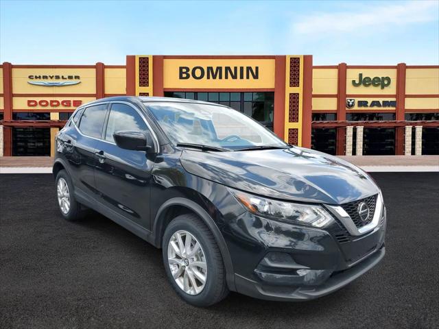 2022 Nissan Rogue Sport S FWD Xtronic CVT