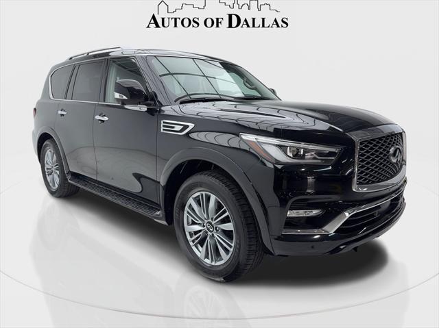 2023 INFINITI QX80 LUXE
