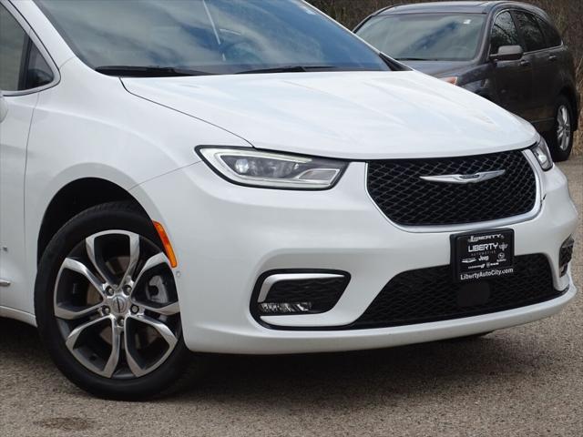 2022 Chrysler Pacifica Pinnacle AWD