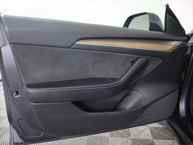 2022 Tesla Model 3 Long Range Dual Motor All-Wheel Drive
