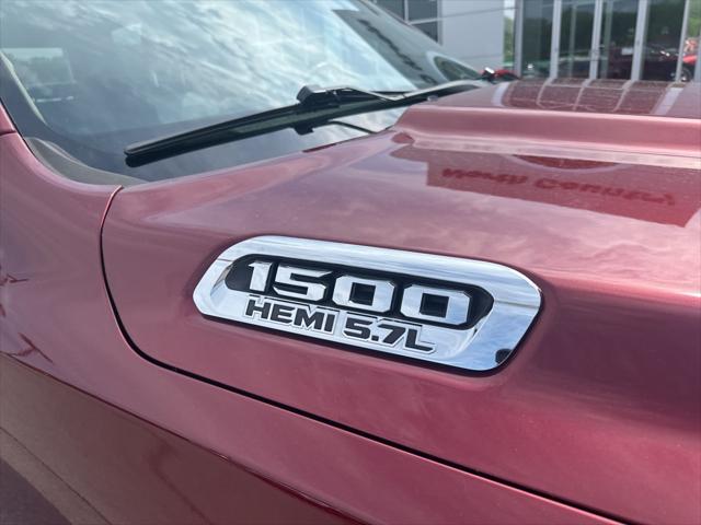 2020 RAM 1500 Laramie Crew Cab 4x4 57 Box