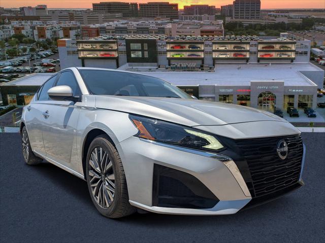 2023 Nissan Altima SV FWD
