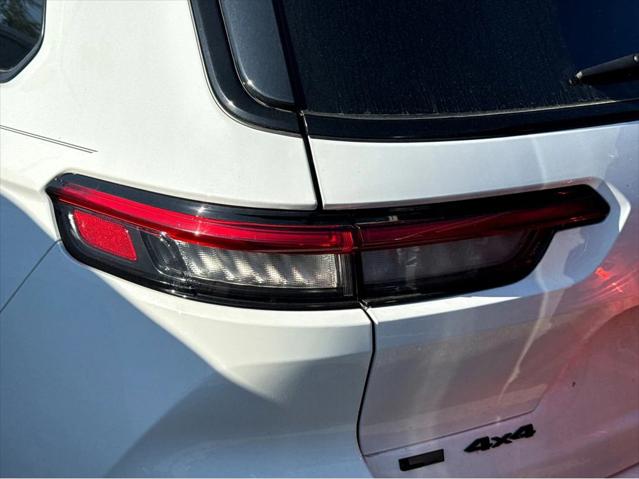 2023 Jeep Grand Cherokee L Summit 4x4