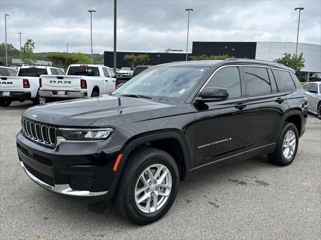 2023 Jeep Grand Cherokee L Laredo 4x2
