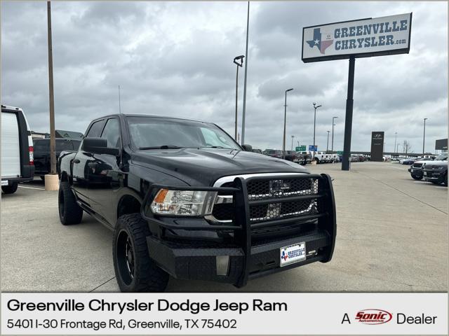 2020 RAM 1500 Classic Tradesman Crew Cab 4x4 57 Box