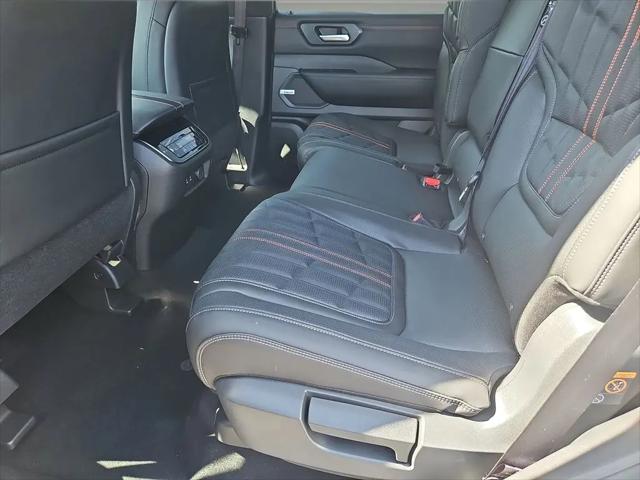 2025 Nissan Armada PRO-4X 4WD