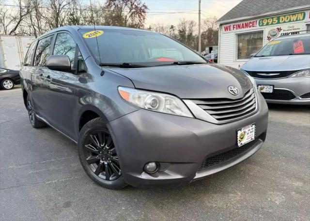 2011 Toyota Sienna XLE for sale in Williamstown, NJ