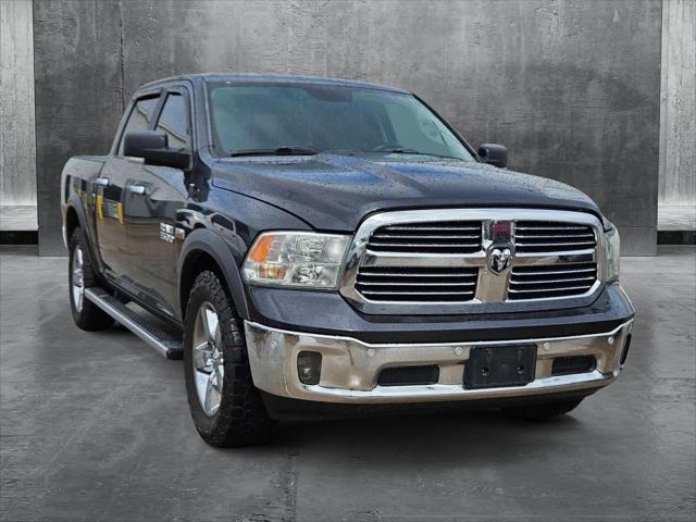 2017 RAM 1500 Lone Star Crew Cab 4x4 57 Box