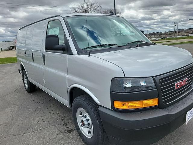 2025 GMC Savana Cargo RWD 2500 Regular Wheelbase Work Van