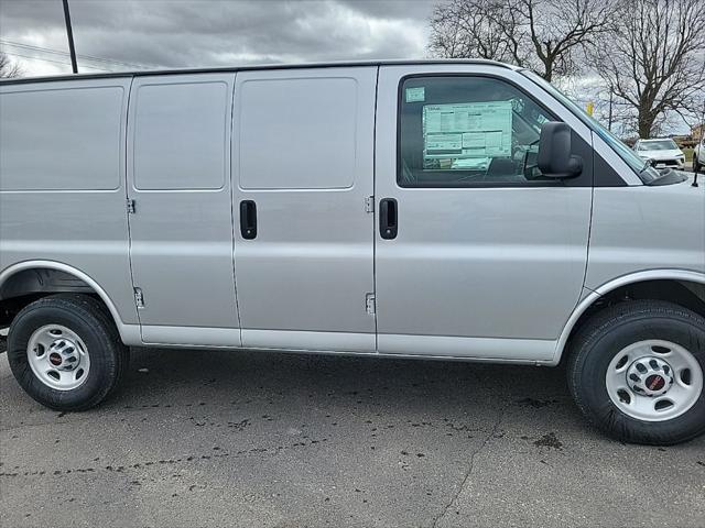 2025 GMC Savana Cargo RWD 2500 Regular Wheelbase Work Van