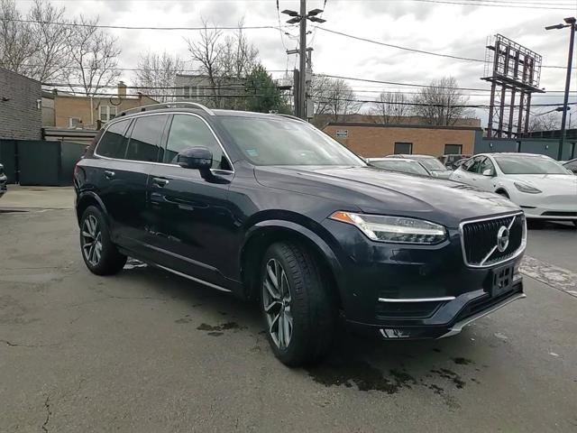 2019 Volvo XC90 T6 Momentum