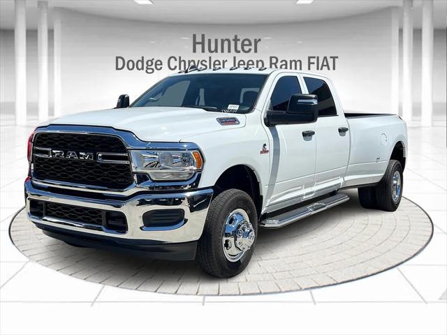 2024 RAM Ram 3500 RAM 3500 TRADESMAN CREW CAB 4X4 8 BOX