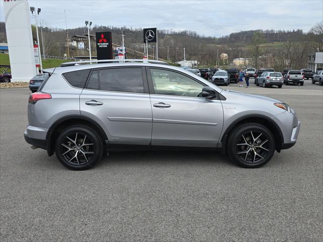 2018 Toyota RAV4 Hybrid SE