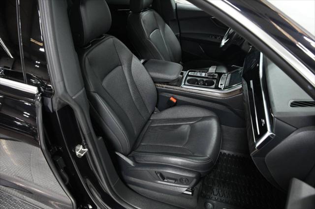 2021 Audi Q8 Premium Plus 55 TFSI quattro Tiptronic