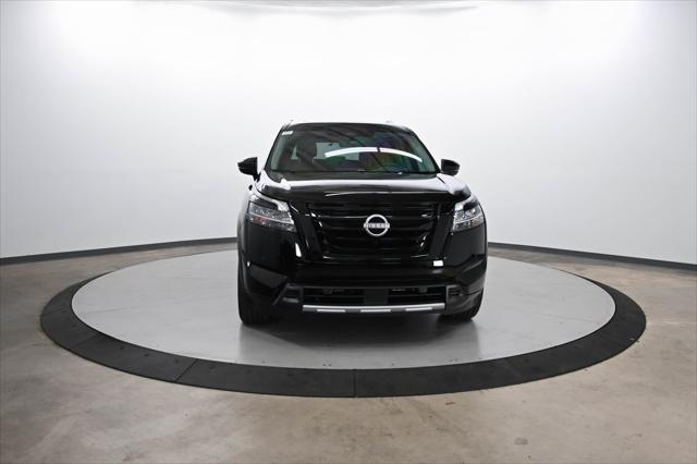 2024 Nissan Pathfinder Platinum 4WD