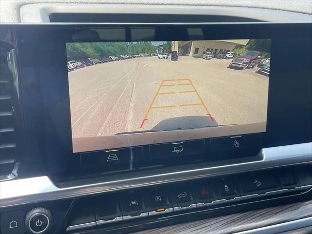 2022 Chevrolet Silverado 1500 4WD Crew Cab Standard Bed LT Trail Boss