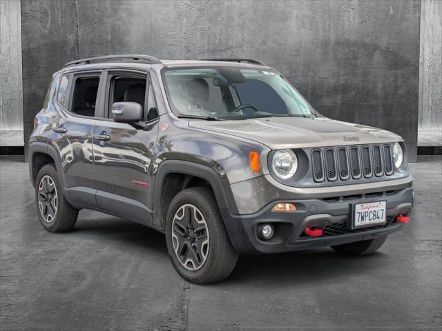 2016 Jeep Renegade Trailhawk