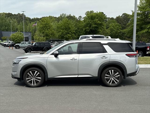 2024 Nissan Pathfinder Platinum 4WD