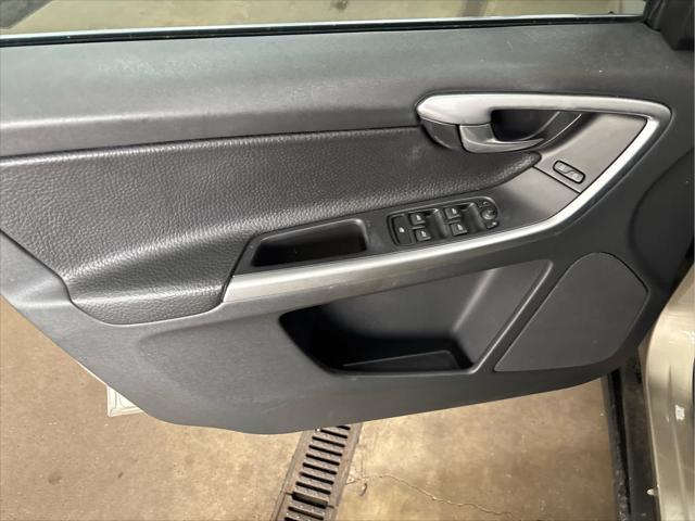 Used 2011 Volvo XC60 For Sale in Wilmington, OH