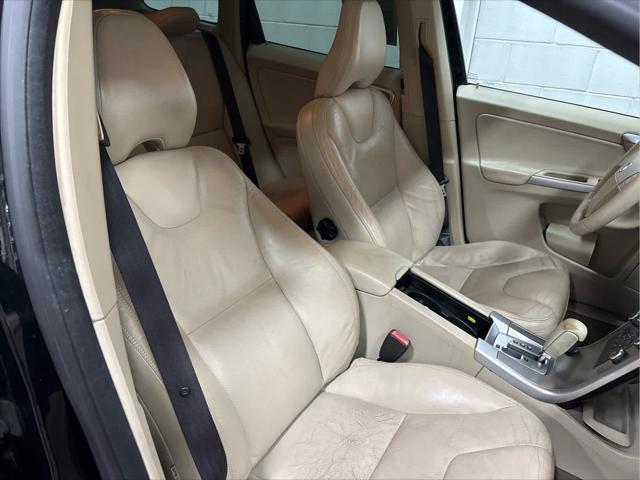 Used 2010 Volvo XC60 For Sale in Wilmington, OH