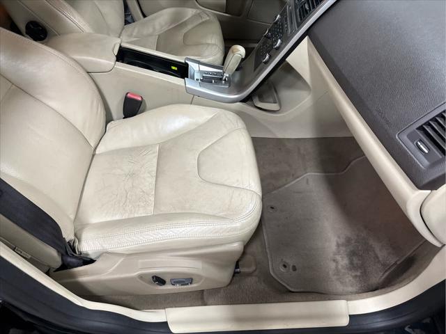 Used 2010 Volvo XC60 For Sale in Wilmington, OH
