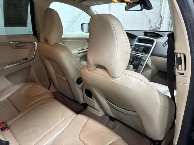 Used 2010 Volvo XC60 For Sale in Wilmington, OH