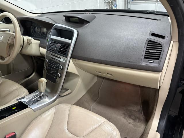 Used 2010 Volvo XC60 For Sale in Wilmington, OH