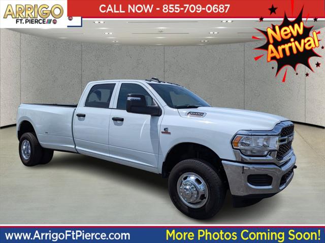 2024 RAM 3500 Tradesman Crew Cab 4x4 8 Box