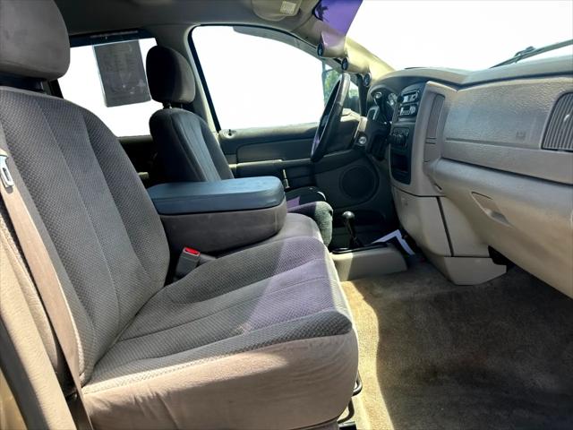 2004 Dodge Ram 3500 SLT/Laramie