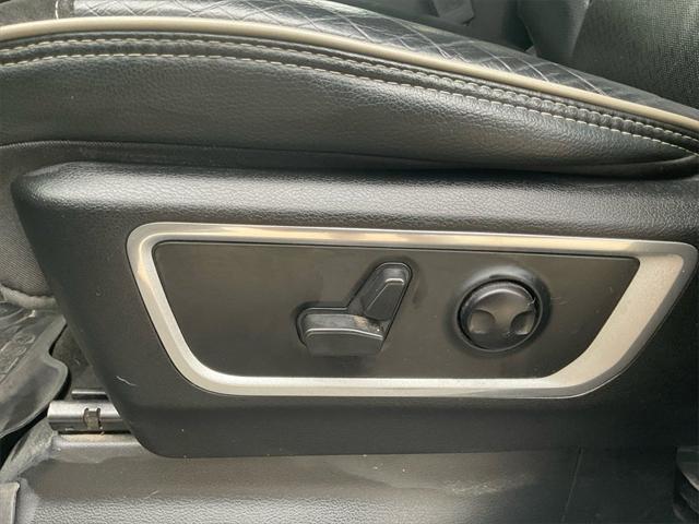 2022 Ram 1500 Laramie Crew Cab 4x4 5'7" Box