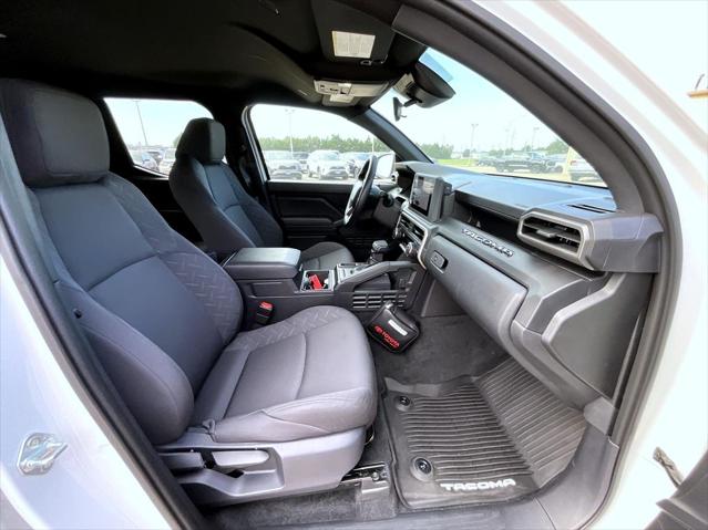 2025 Toyota Tacoma SR