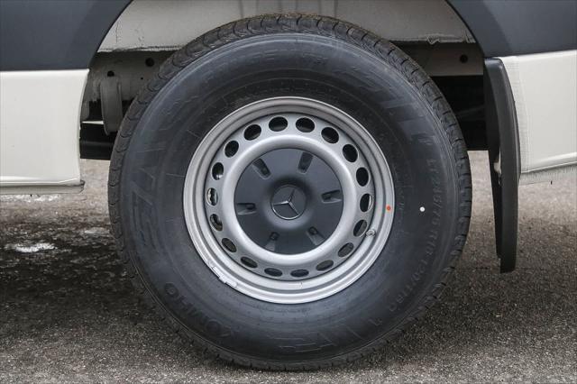 2025 Mercedes-Benz Sprinter 2500 Standard Roof 4-Cyl Diesel HO