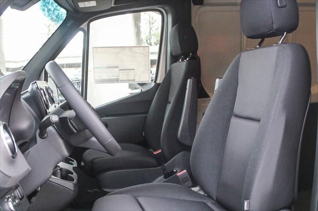 2025 Mercedes-Benz Sprinter 2500 Standard Roof 4-Cyl Diesel HO