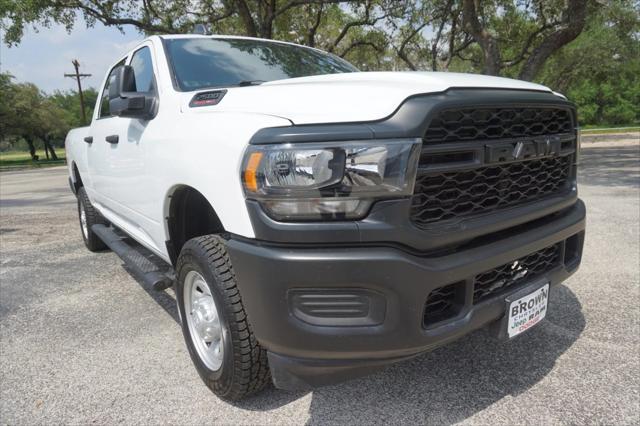 2024 RAM 2500 Tradesman Crew Cab 4x4 64 Box