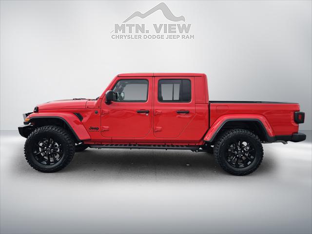 2025 Jeep Gladiator GLADIATOR NIGHTHAWK 4X4