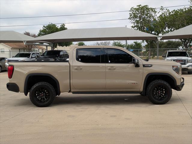 2023 GMC Sierra 1500 4WD Crew Cab Short Box AT4X