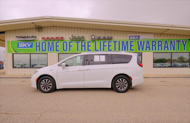 2021 Chrysler Pacifica Hybrid Touring L