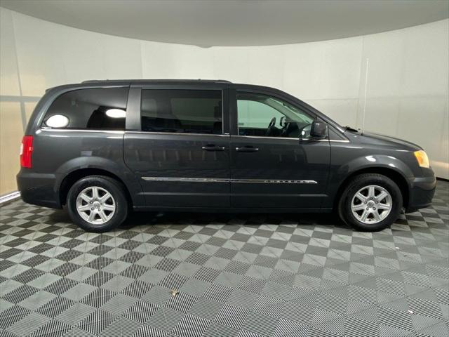 2011 Chrysler Town and Country Touring