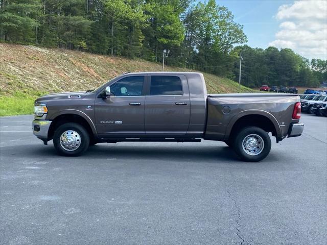 2020 RAM 3500 Laramie Longhorn Mega Cab 4x4 64 Box