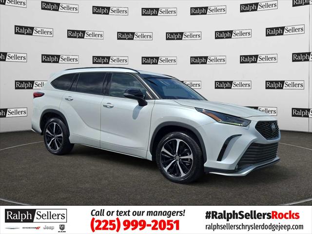 2022 Toyota Highlander XSE