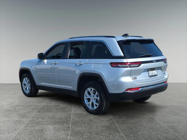 2023 Jeep Grand Cherokee Limited 4x2